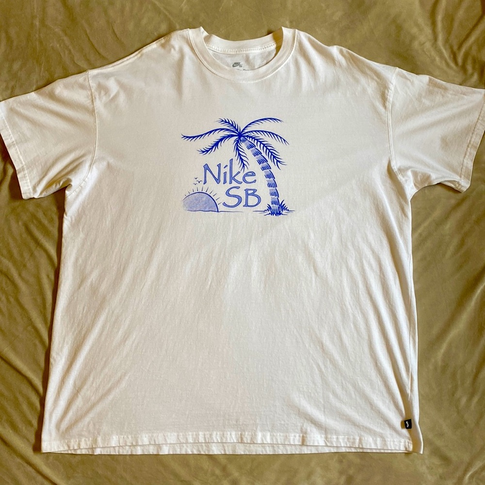 NIKE SB Island Time Men’s Tee